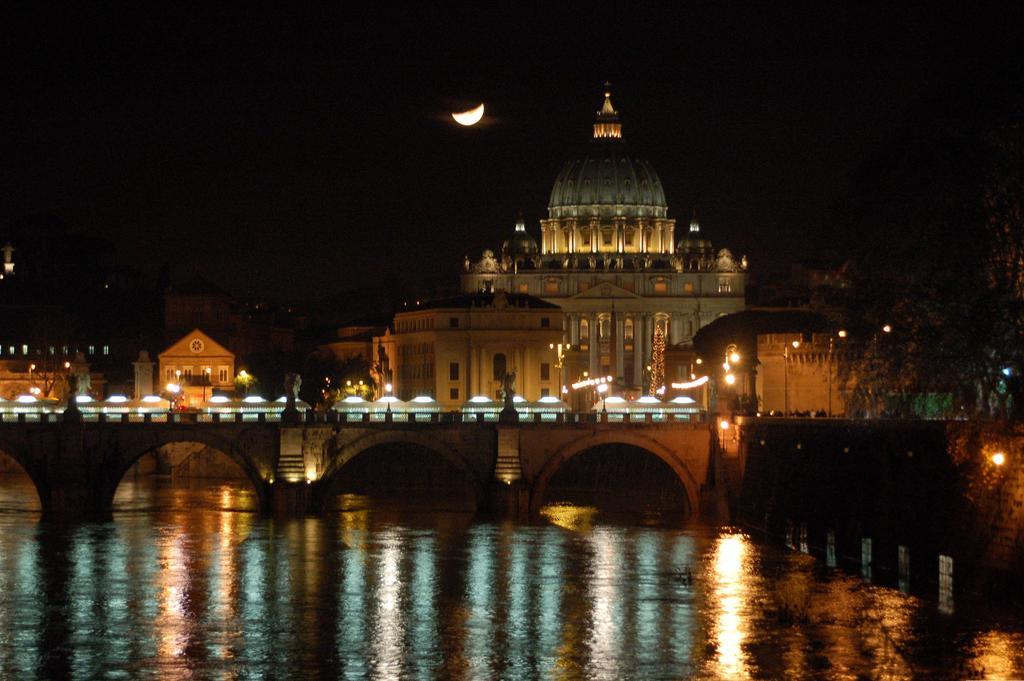 Vatican Skyline Rome Bagian luar foto